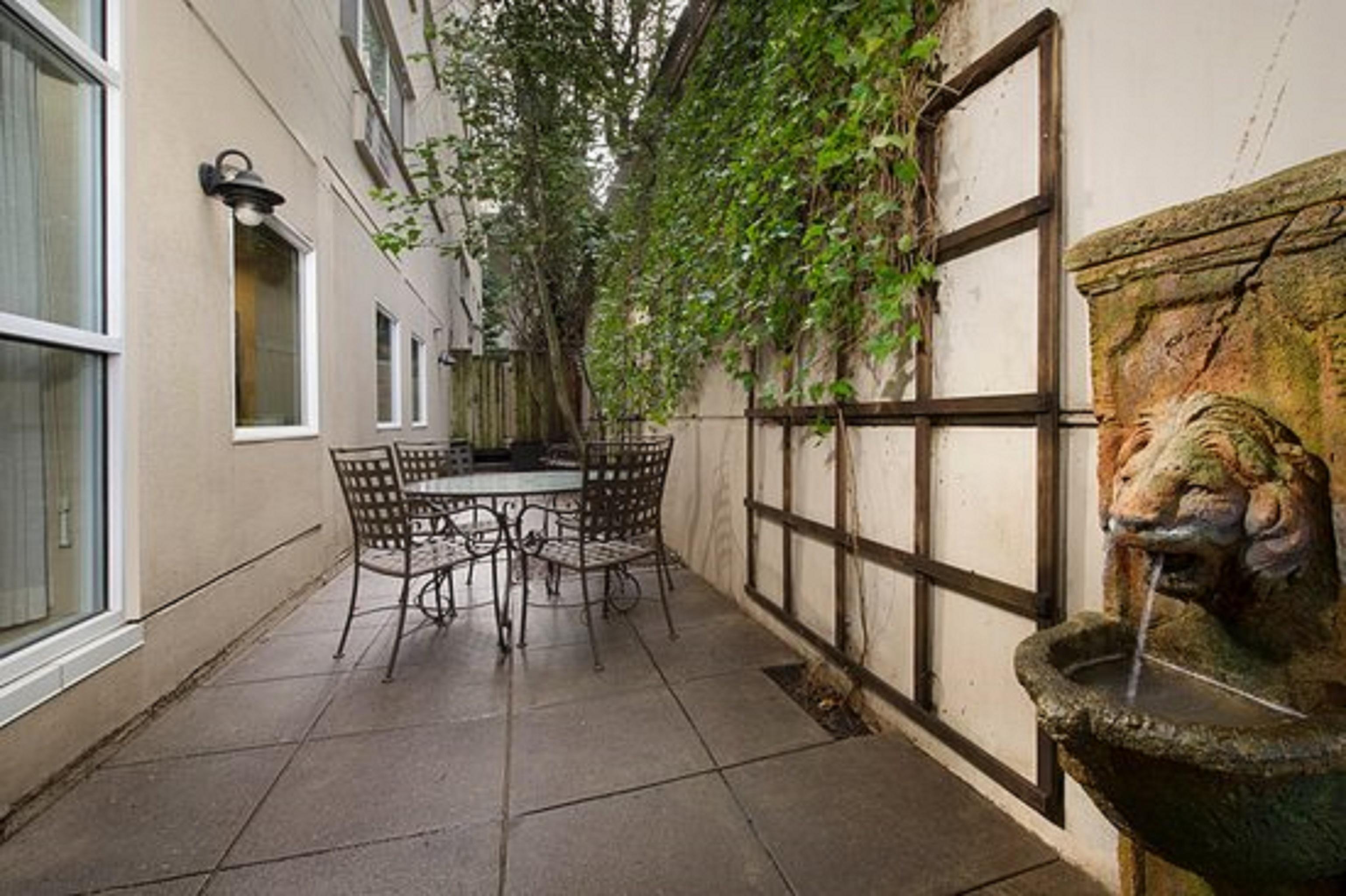 Park Lane Suites & Inn Portland Bagian luar foto