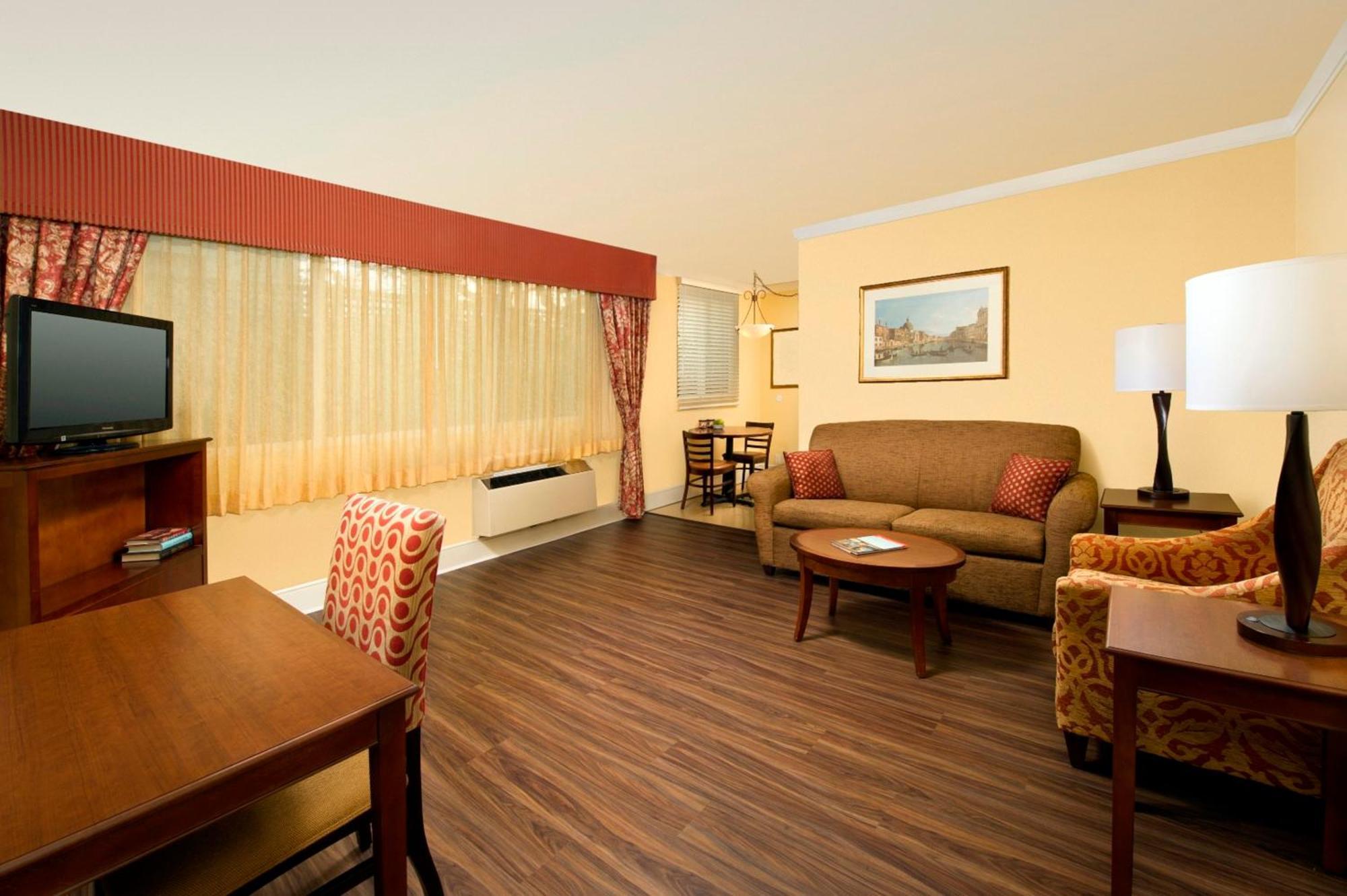Park Lane Suites & Inn Portland Bagian luar foto