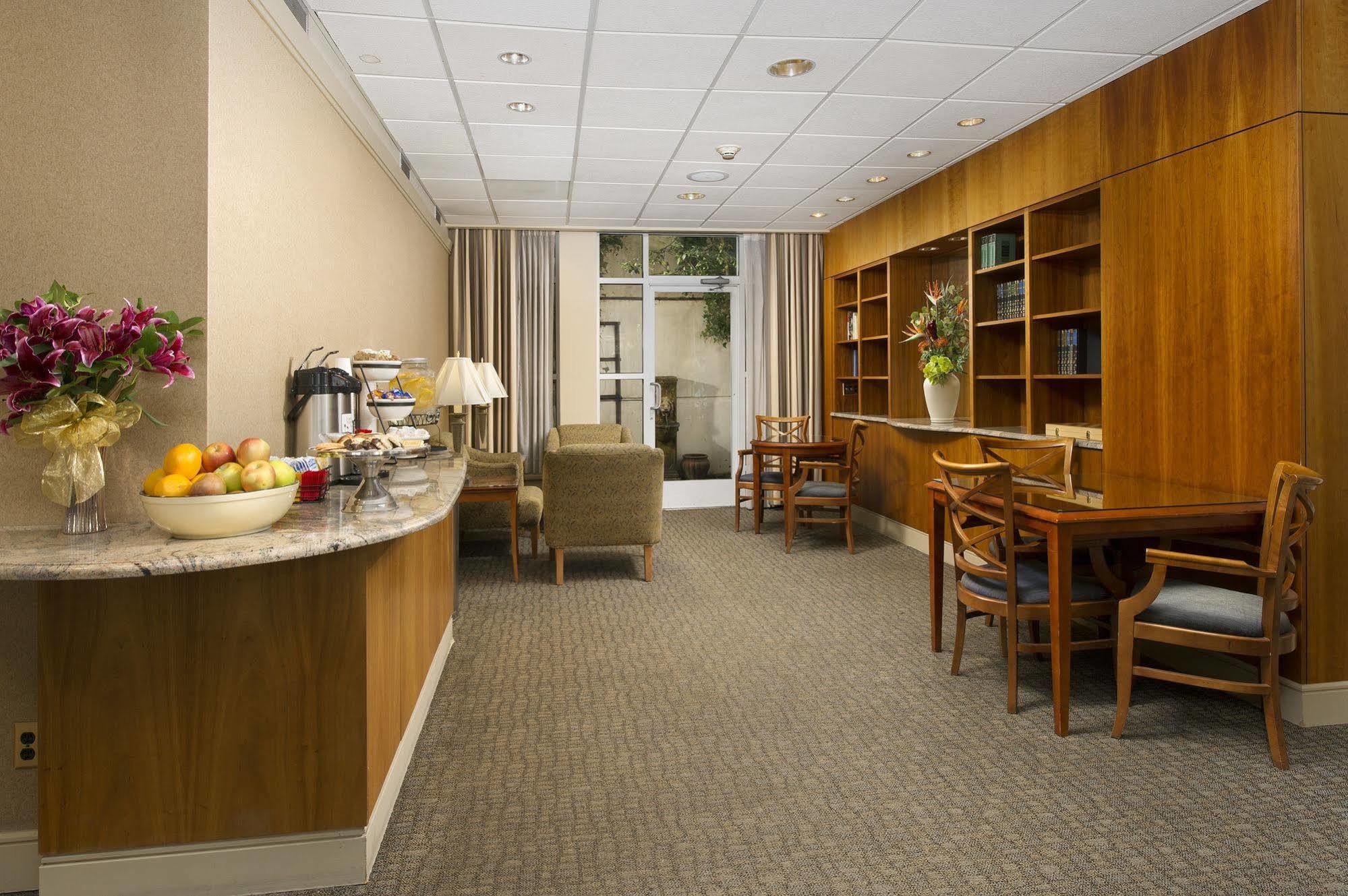 Park Lane Suites & Inn Portland Bagian luar foto